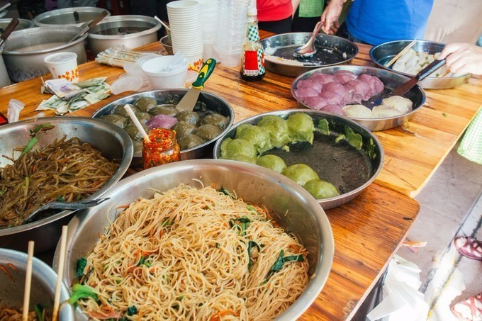 带你到三亚感受不一样的美食美景,三亚旅游必吃的美食清单大全