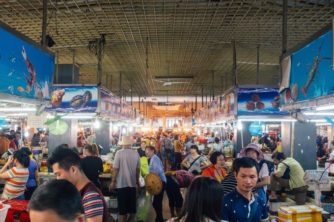带你到三亚感受不一样的美食美景,三亚旅游必吃的美食清单大全