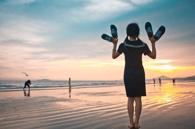 带你到三亚感受不一样的美食美景,三亚旅游必吃的美食清单大全