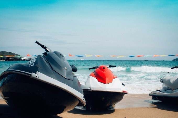 带你到三亚感受不一样的美食美景,三亚旅游必吃的美食清单大全