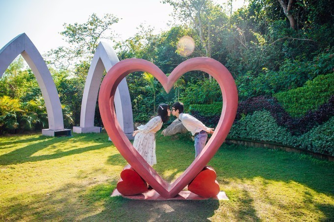 带你到三亚感受不一样的美食美景,三亚旅游必吃的美食清单大全