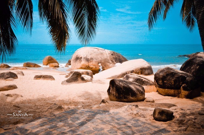 带你到三亚感受不一样的美食美景,三亚旅游必吃的美食清单大全