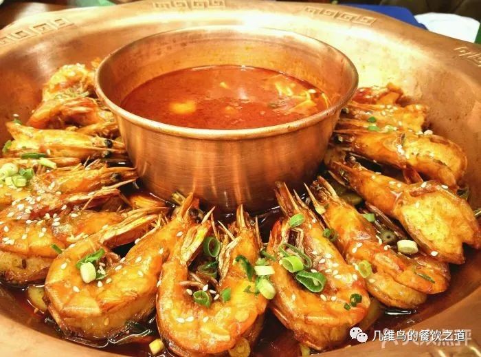 虾火锅和传统火锅哪个利润高,新式虾火锅