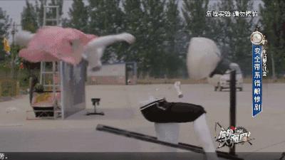 灵感来自女人的假胸?关于汽车的安全气囊你不知道的那些事