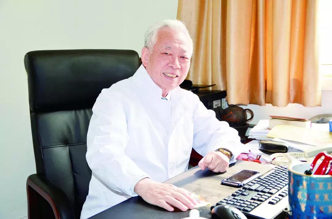 妇科泰斗送给女人的6句话，概括了一生的防病重点！