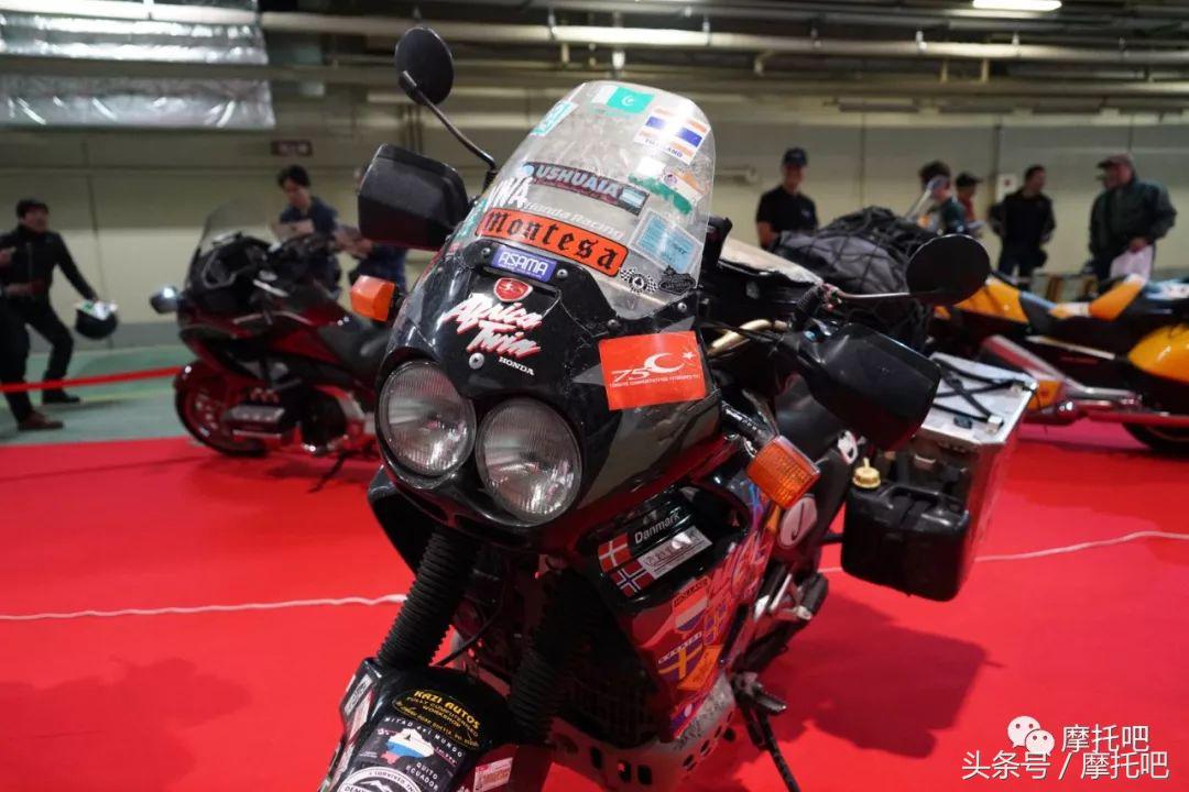 我来到了这些摩托车出生的地方，有幸试驾了一辆“特产CB”