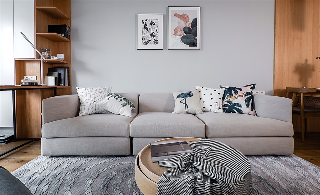 终日偷得浮生半日闲,终日昏昏醉梦间