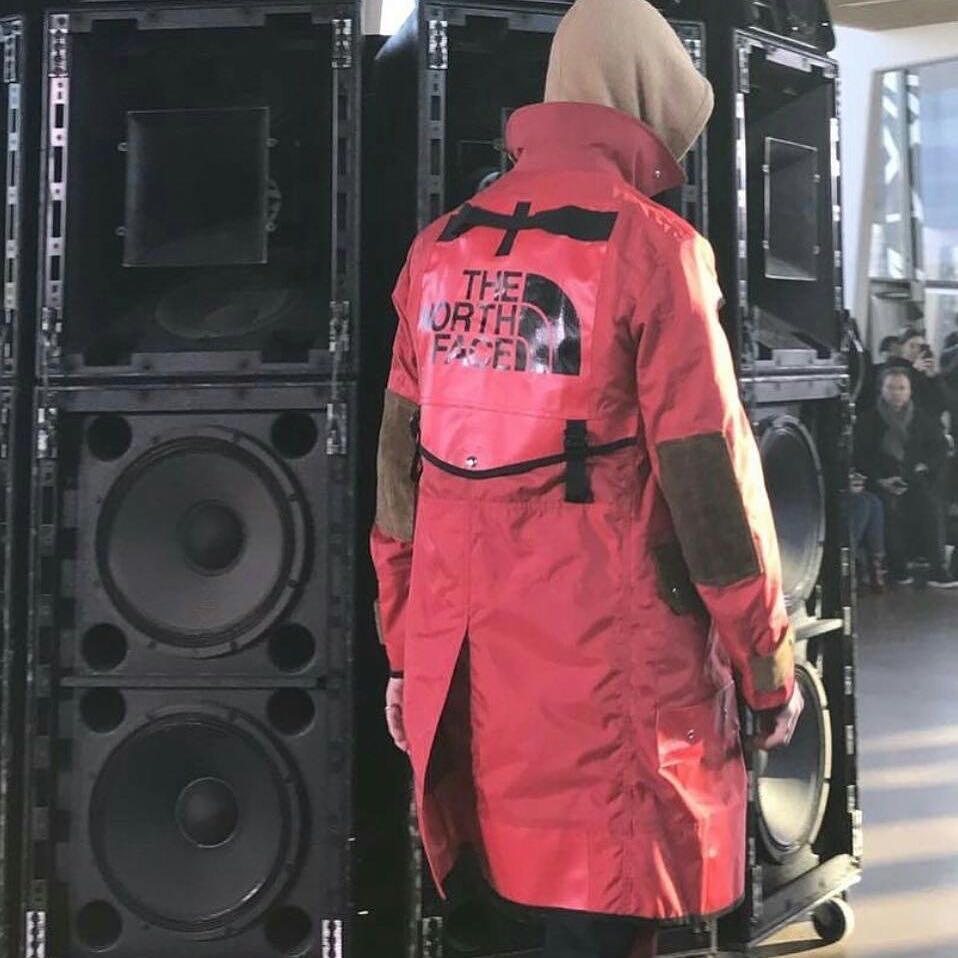 仓石一树和哪些品牌在一个等级,仓石一树机能冲锋衣