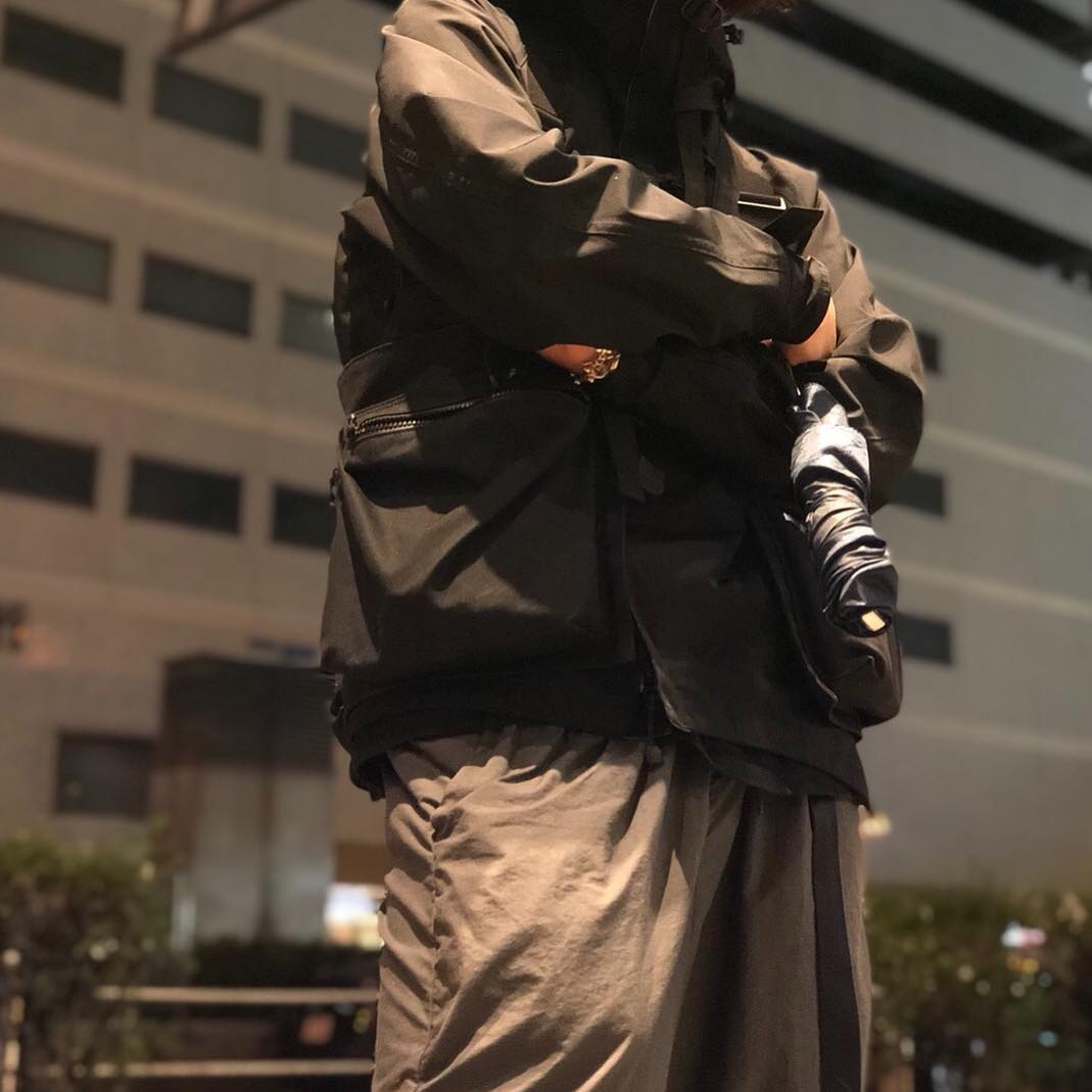 仓石一树和哪些品牌在一个等级,仓石一树机能冲锋衣