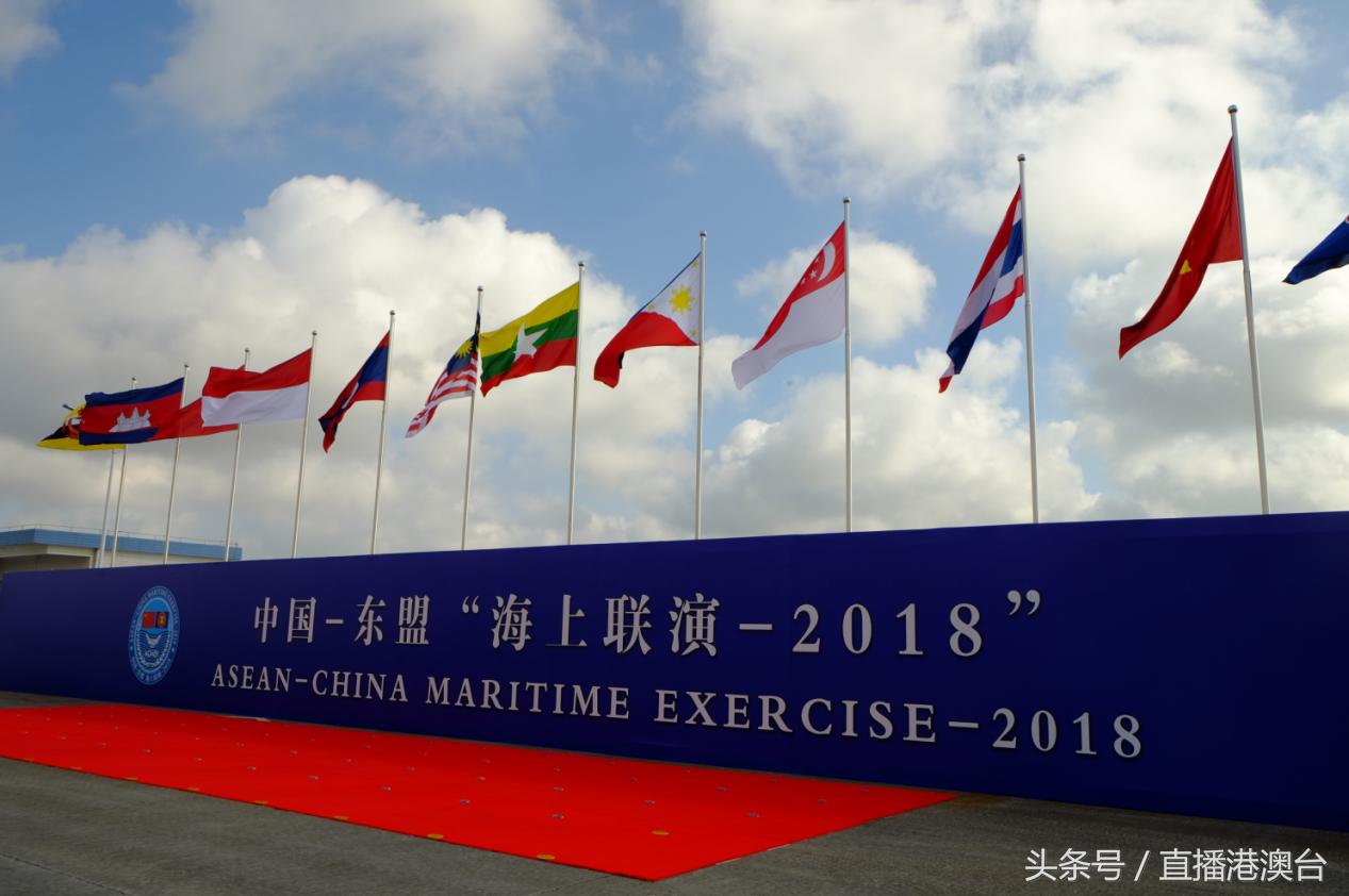 陪同出访美国的中国人员,出访日本的中国海军士兵是哪里人