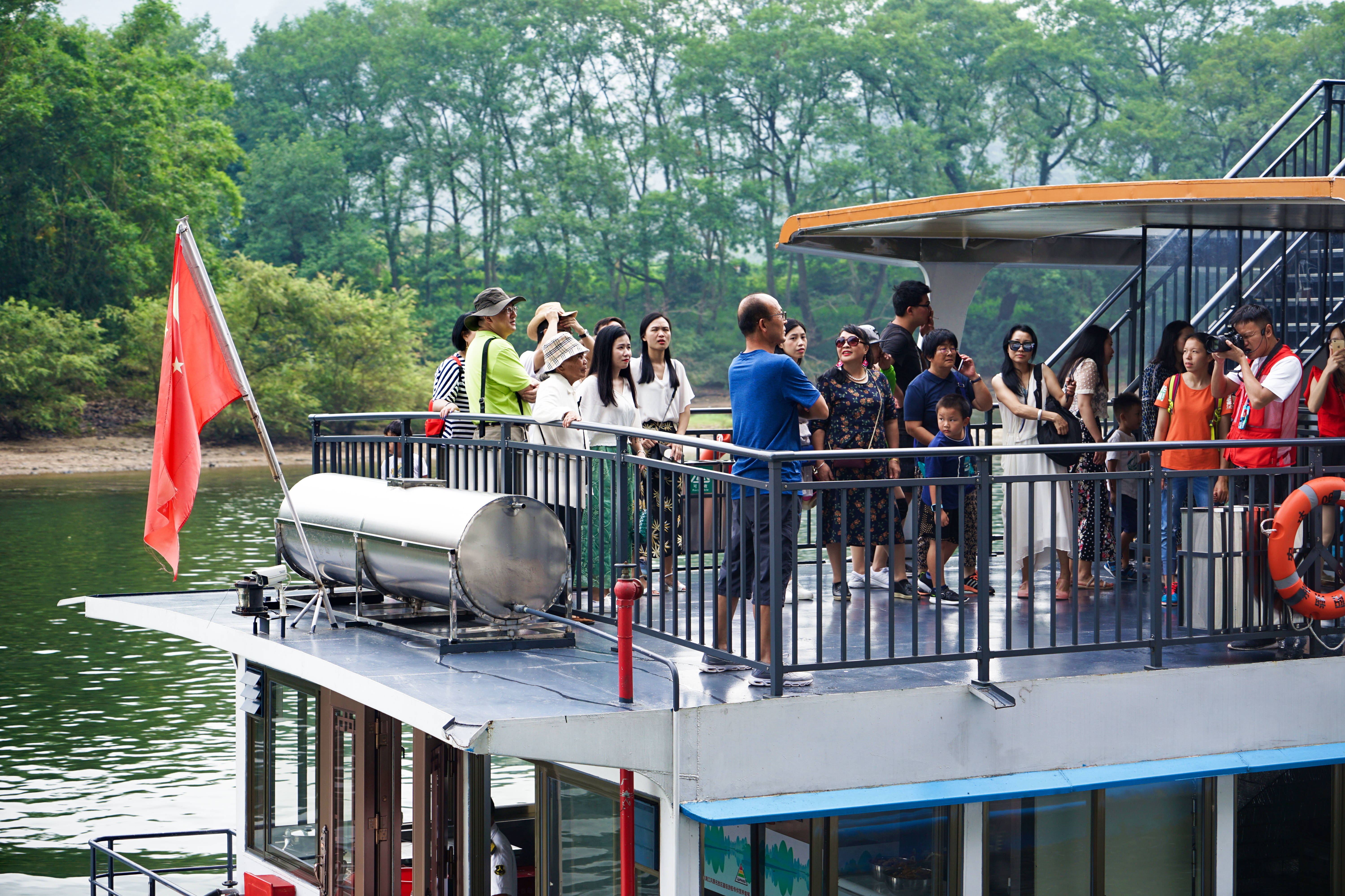 四天三晚旅游1500算多吗,两天一夜带父母游桂林