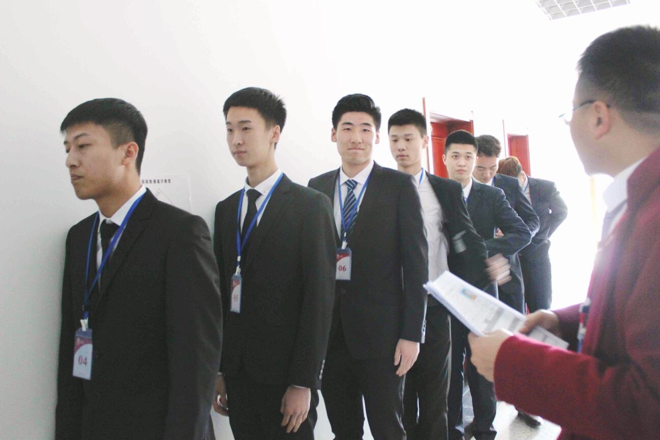 应届生简历制作技巧让hr眼前一亮,应届生求职简历小技巧