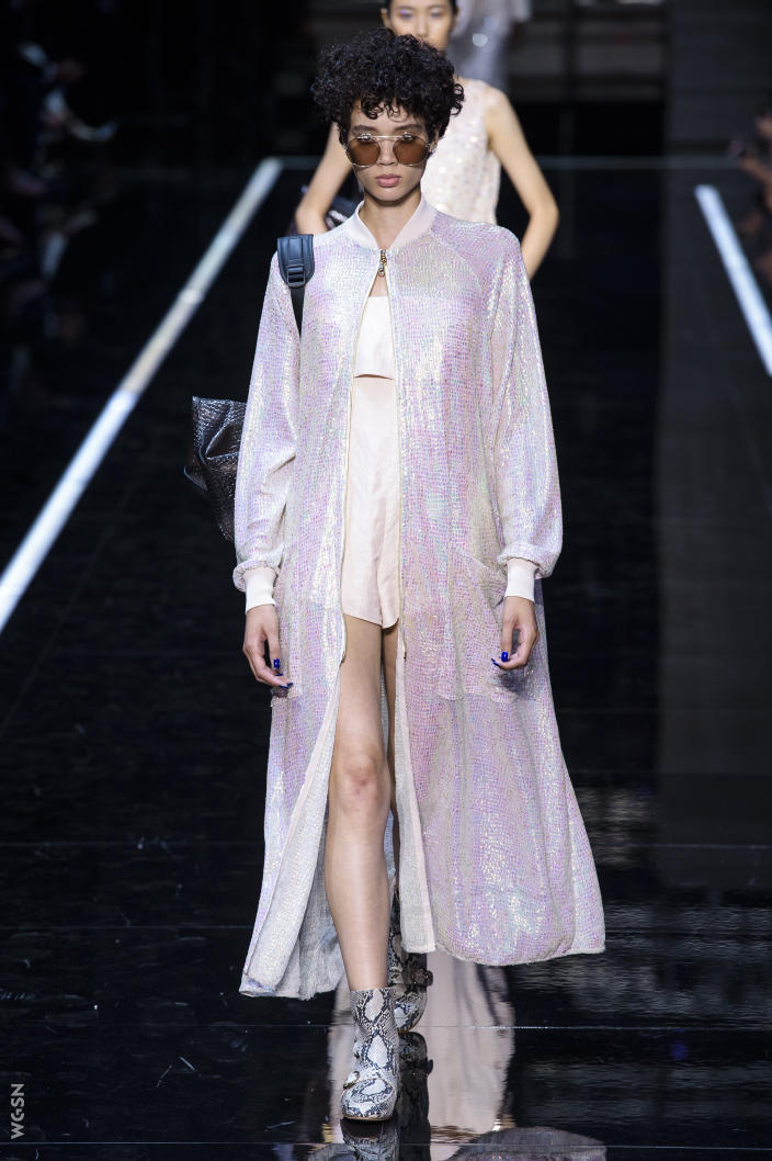 2019秋冬emporioarmani,emporioarmani2023秋冬女装系列时装秀