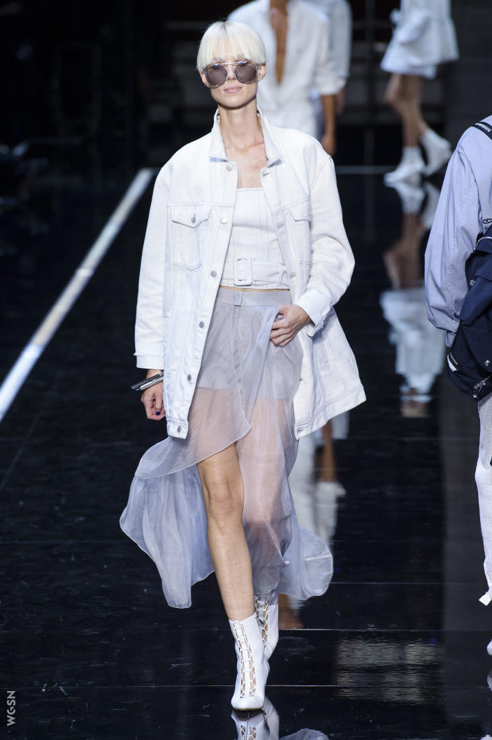 2019秋冬emporioarmani,emporioarmani2023秋冬女装系列时装秀