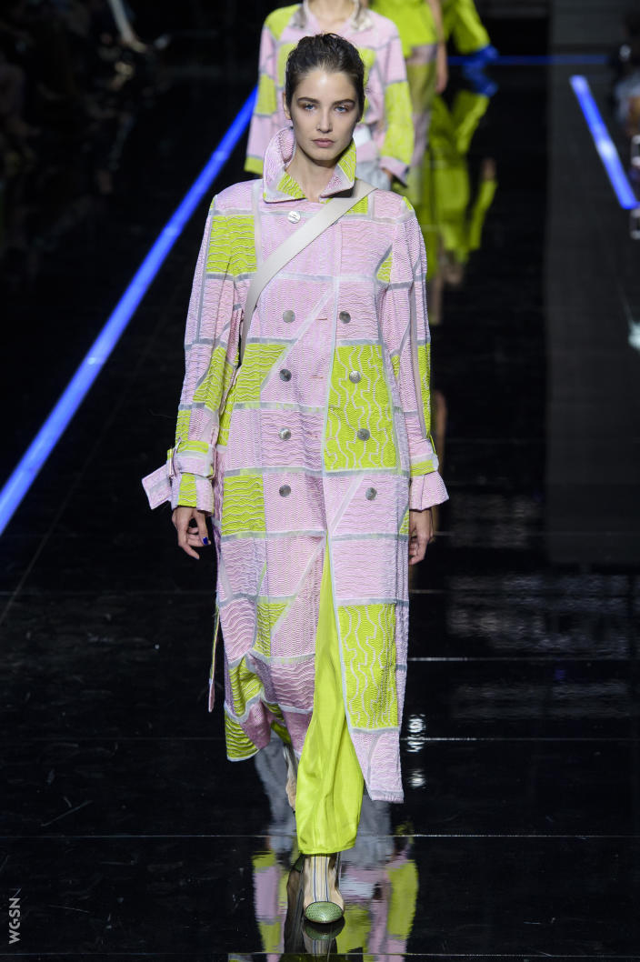 2019秋冬emporioarmani,emporioarmani2023秋冬女装系列时装秀