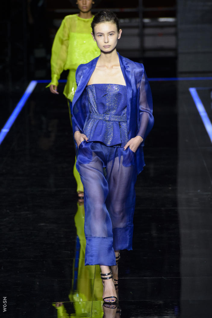 2019秋冬emporioarmani,emporioarmani2023秋冬女装系列时装秀