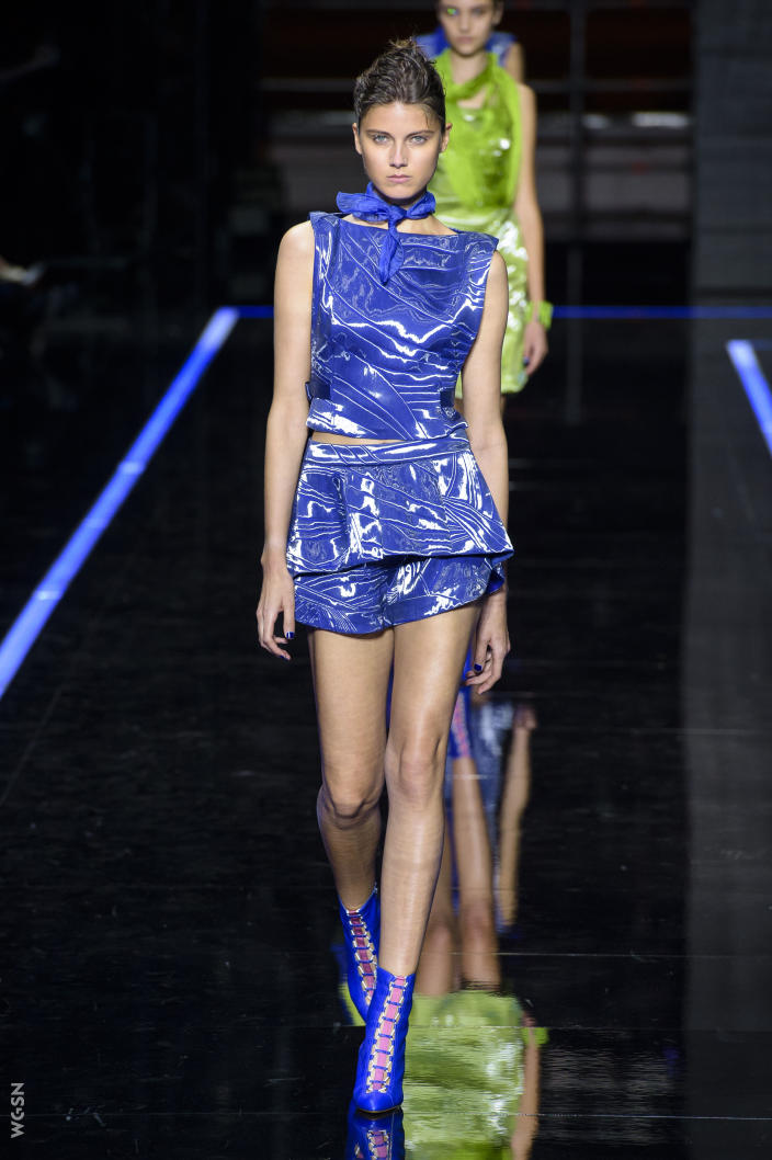 2019秋冬emporioarmani,emporioarmani2023秋冬女装系列时装秀