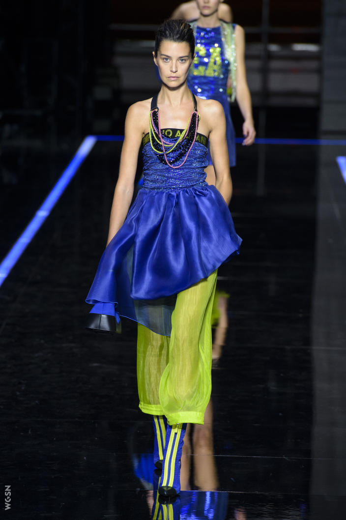 2019秋冬emporioarmani,emporioarmani2023秋冬女装系列时装秀