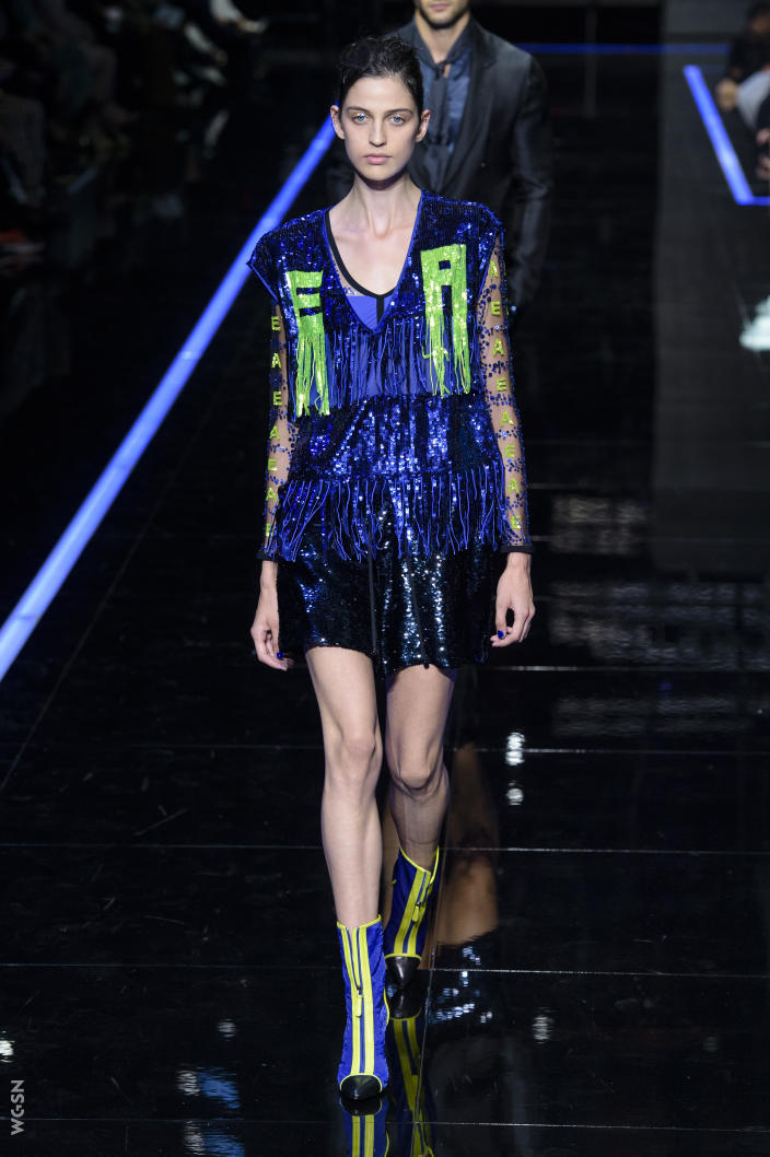 2019秋冬emporioarmani,emporioarmani2023秋冬女装系列时装秀