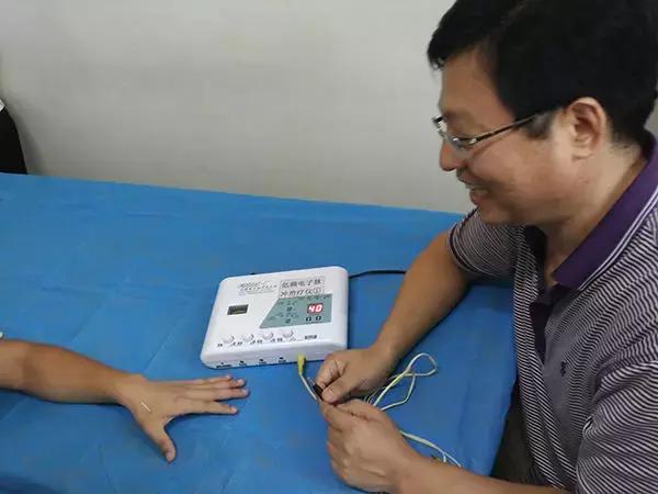 电击,针刺,鞭抽,虐童的临沂网戒所,传出一声声孩子惨叫