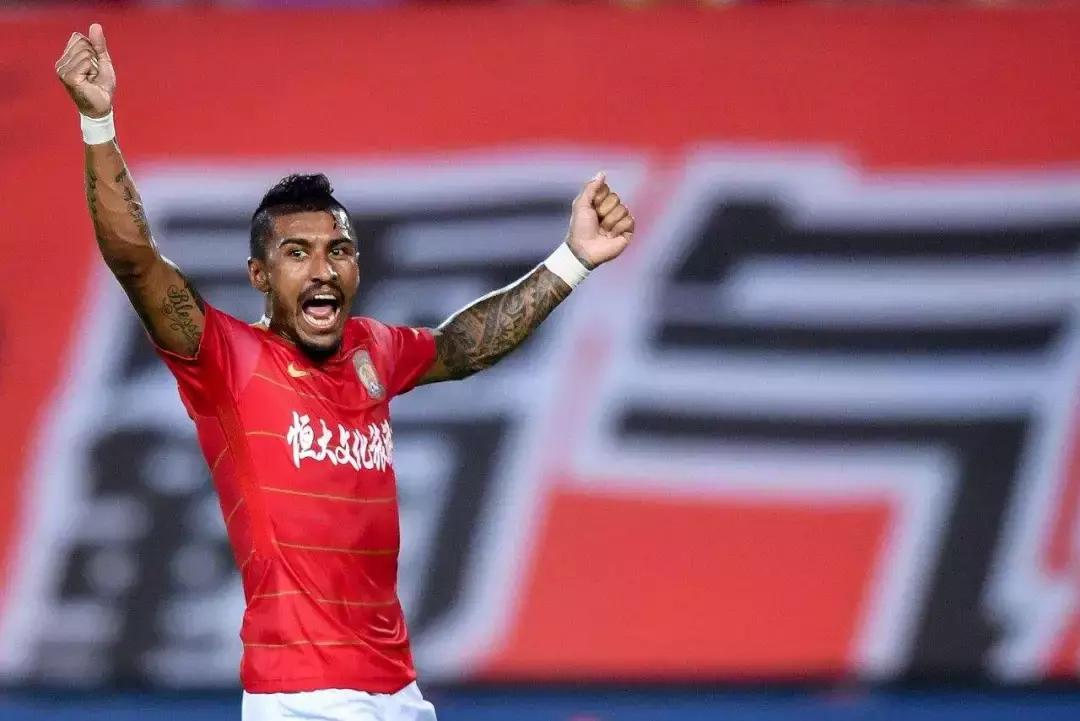 恒大遇困难从来不怂,恒大艰难时刻