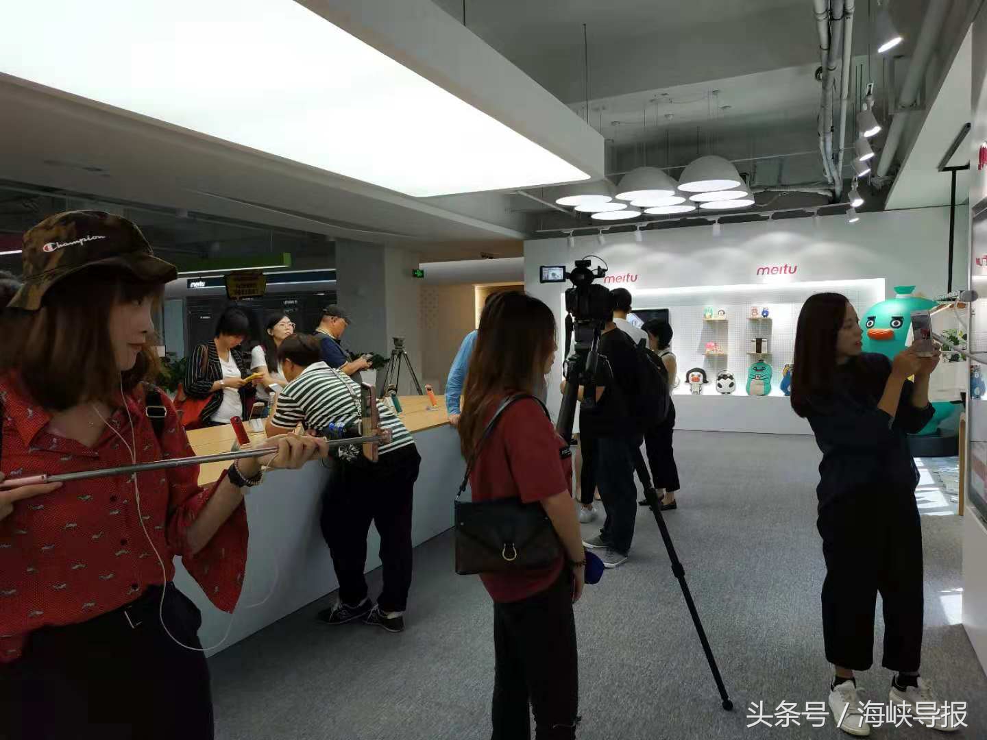 继摄影后期之后,美妆博主也要工作不保?亚洲四大神术也太逆天了