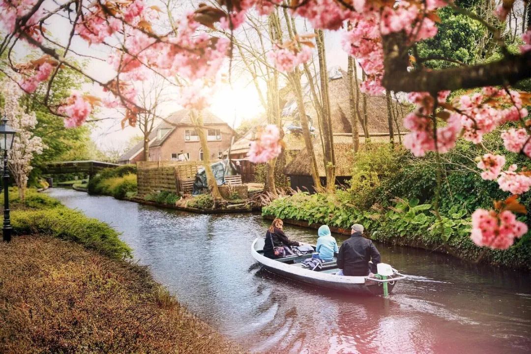 全世界最美的10个小镇,世界上最美的十个小镇