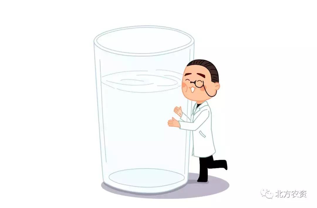 施肥后土壤变黑,过量施肥会使农作物枯萎的原因