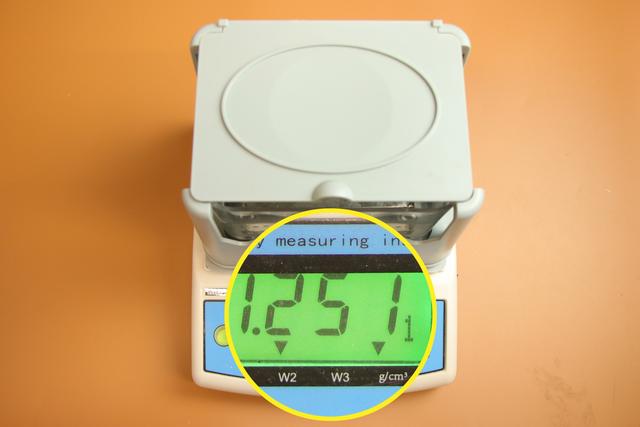 阿迪达斯superstar贝壳脚感,阿迪达斯经典贝壳头小白鞋