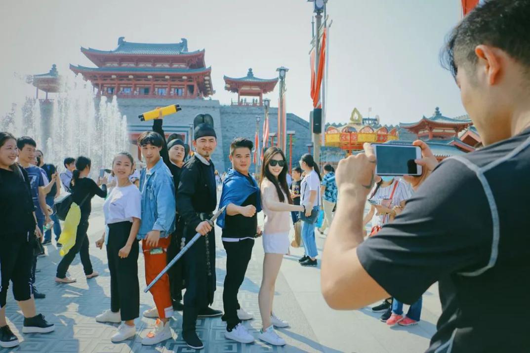 这个地方引爆了十一,又引爆了重阳,你还没去华谊电影世界吗