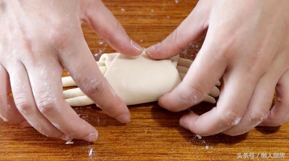 螃蟹太贵不敢吃?教你用它做出螃蟹,大人小孩都爱吃,松软香甜