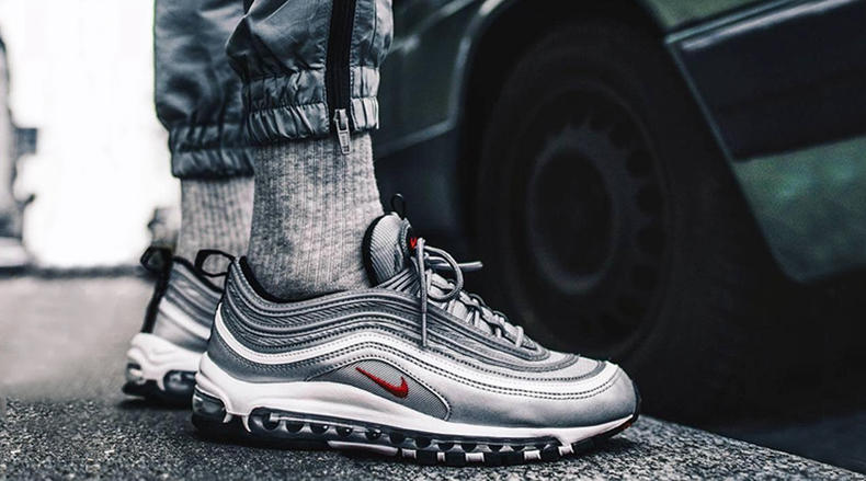 质感银灰色,银色未来感穿搭