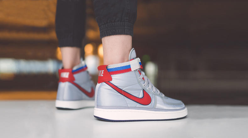 质感银灰色,银色未来感穿搭