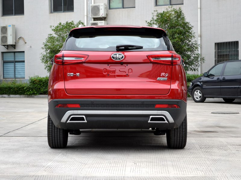 一汽森雅r920171.6手动,一汽森雅r92018款1.2t的车评