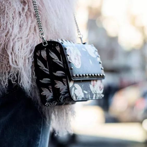 10款漂亮的包包,100左右十大小众轻奢品牌包包