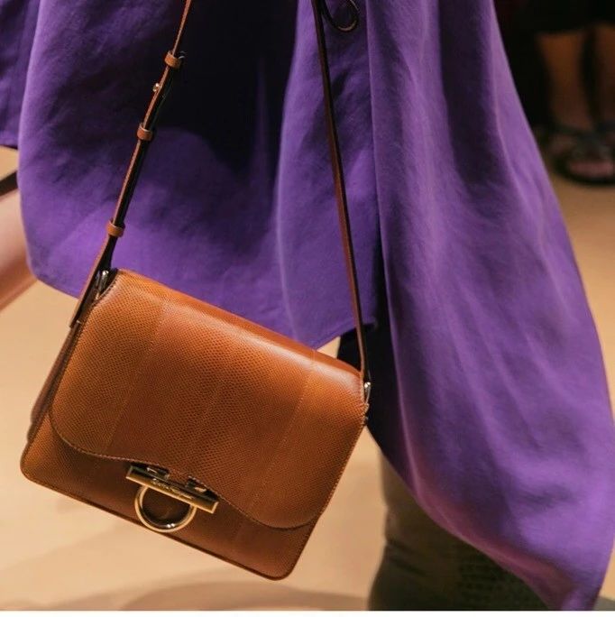 10款漂亮的包包,100左右十大小众轻奢品牌包包