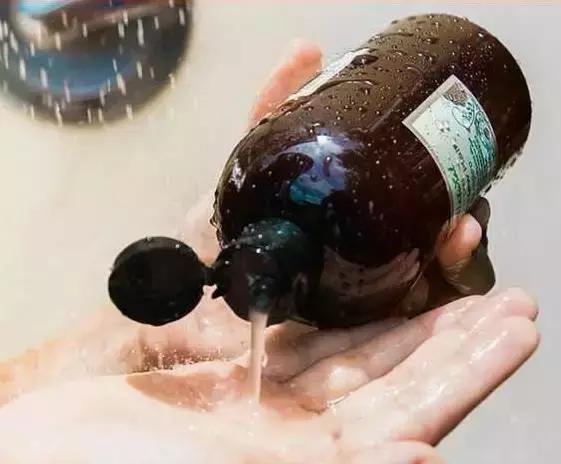 洗头“头发”掉一把？专家告诉你：这样有效“防脱发”！