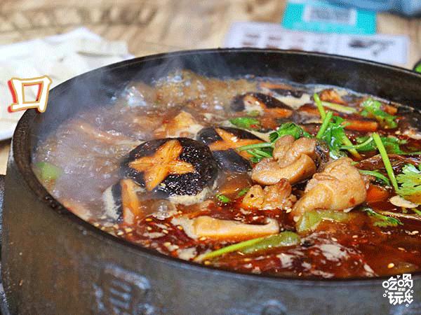 邯郸这家鸡腿煲中的LV，吃第一口就失控，连汤汁都想打包带走！