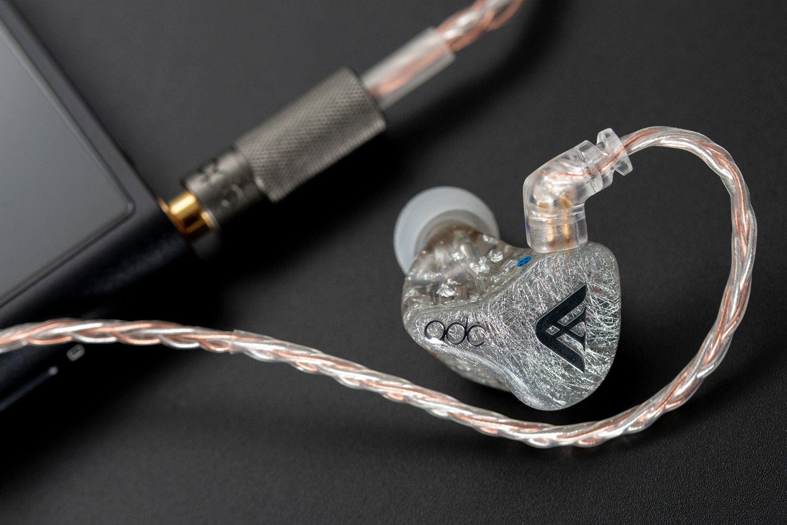 变色龙vx测评,qdc变色龙v14和vx对比