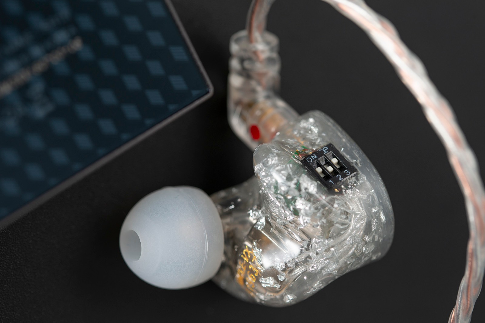 变色龙vx测评,qdc变色龙v14和vx对比