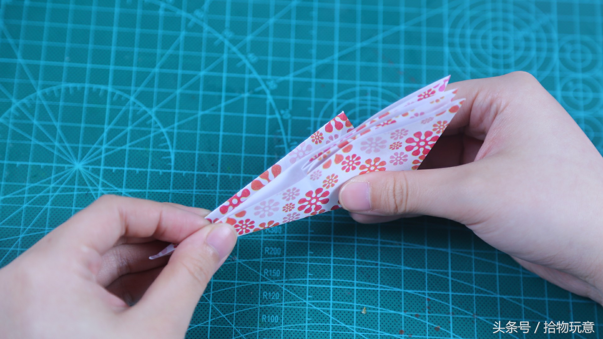 折好看的千纸鹤,简单又好看的纸鹤怎么折