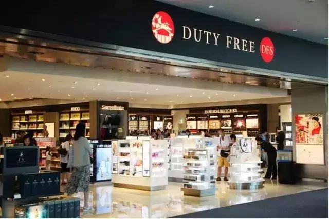 拿到枫叶卡后回中国可呆多久,在加拿大没有枫叶卡能回去吗