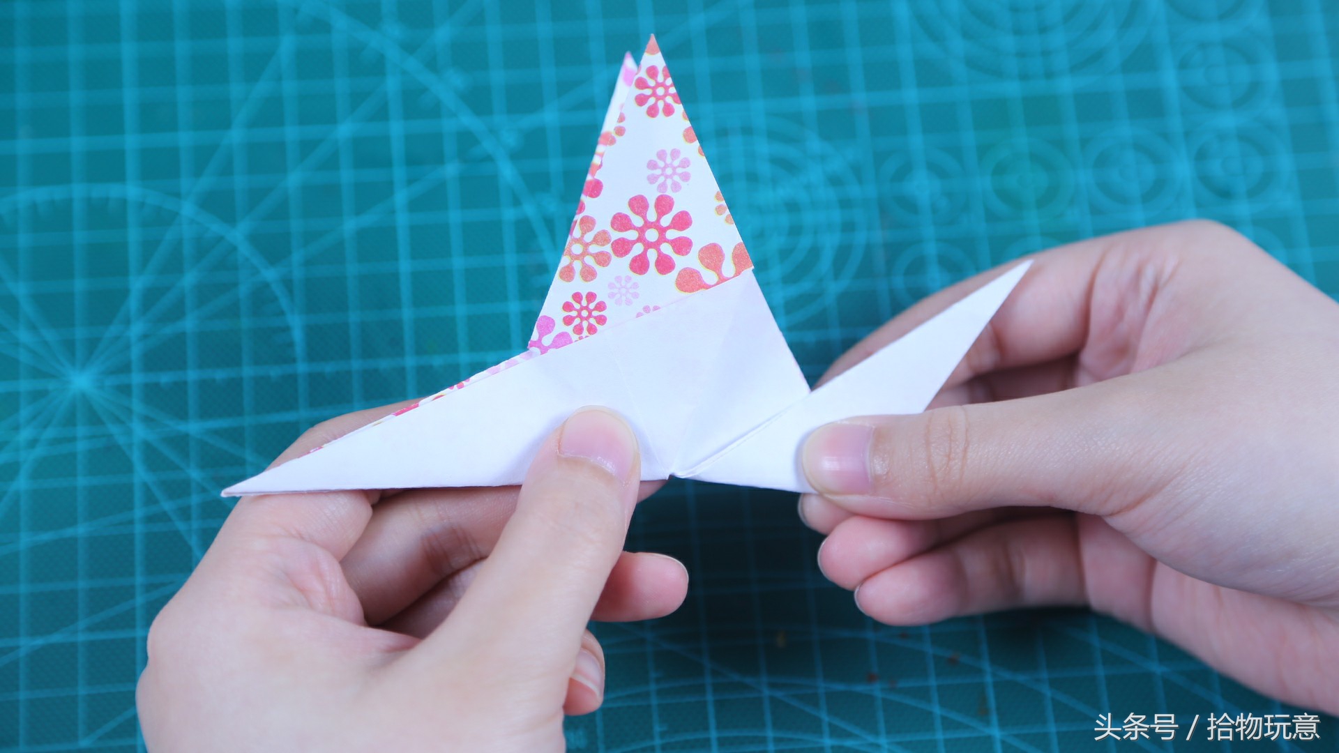 折好看的千纸鹤,简单又好看的纸鹤怎么折