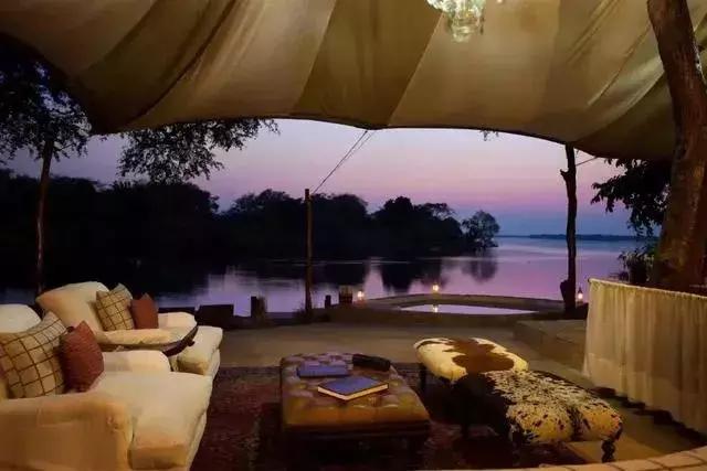 唐嫣罗晋维也纳结婚请帖地点,喜糖糖结婚