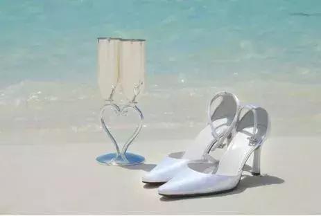 唐嫣罗晋维也纳结婚请帖地点,喜糖糖结婚