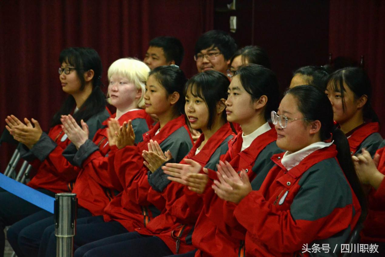 瀛︽牎鍋风◣婕忕◣琚綒,鍩硅鐝伔绋庤鍒ゅ垜