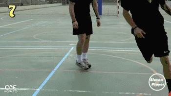 盘点球场上的超帅过人连招,最难又最帅的过人动作