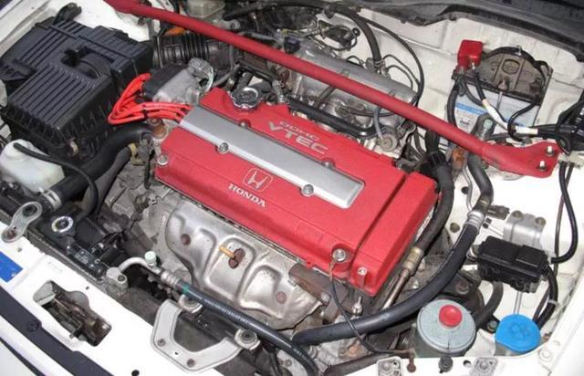 最贵的法拉利v12,法拉利v12发动机