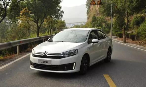 雪铁龙1.2tc4,1.2t雪铁龙c4l