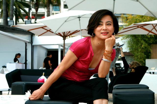 李玲玉生了几个儿子,李玲玉的老公是犹太人吗